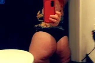 PHAT ASS, PRETTY FACE, AMAZING VIBE!! THICK THIGHS, and SEXII HYPNOTIZING GREEN EYES!! - Image 5
