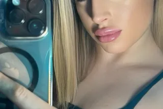 Sexy Spicy Latina At UR SERVICE ;) - Image 4