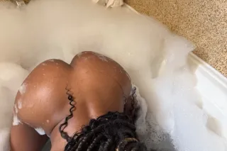 ✨👑pretty princess new in town ... - Image 4