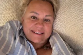 Mature beautiful woman for gentleman with love - Image 3