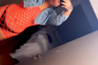 🍓in🍇out🍓car😍Donot miss me love... - Image 4