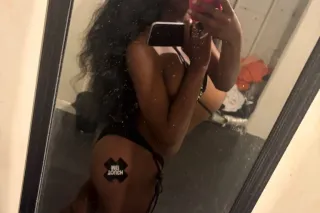 pretty with a tight pussy🙃fair... - Image 1