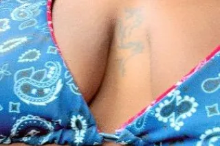 Best Ass In Town Cum See For y... - Image 4