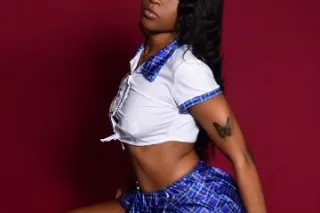 Pretty & Petite Creamer - Image 8