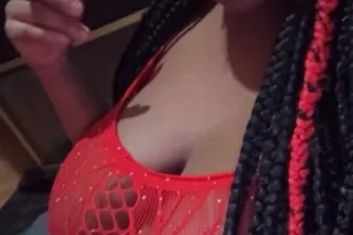PONTIAC HOSTING Let Me Satisfy You Baby🤤 - Image 9