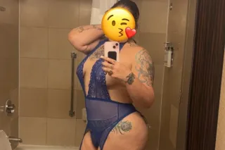 2 girl specials - Party Favors Available 🌲🌲❄❄🧊🧊 - Image 3