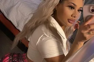 New bootylicious Latina in town💃 - Image 6