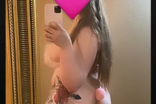 BACK IN TOWN💕Come See The Sexy Thick Snow Bunny❄🐰 - Image 3