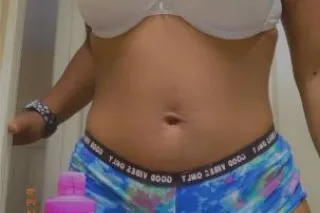 OUTCALLS ONLY - 28 - Image 1