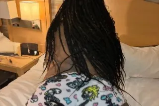 incall&outcall avaliable 🤗 fac... - Image 4