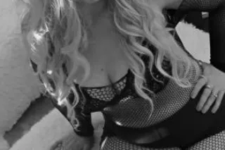 🎀Hot Big Booty Blonde🎀💦💦WET n READY NOW💦🔥💦Sexy n Sweet🍭YOUR ULTIMATE EXPIERENCED FREAK!!💋💋💋 - Image 5