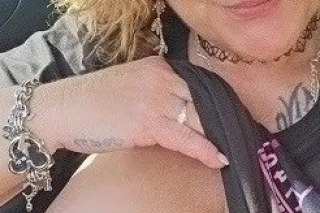 Exclusive 37yr Lady | Full Ser... - Image 3