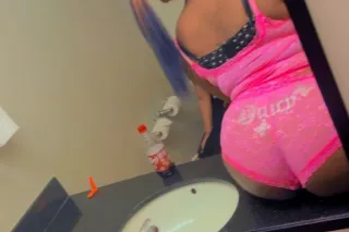 Sexy Thick 🫦 Available OUTCALLS - Image 10