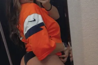 Sexy&amp;Petite😍 100% Real and... - Image 1