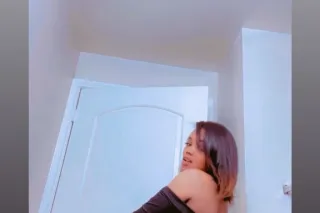 🎀Your Favorite Pretty & Petite... - Image 2