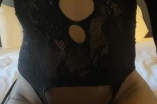 . 💦🫦 CUMM SEE MY PRETTY KITTY ... - Image 1