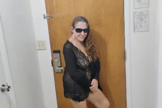 🥳CUM PARTY AND PLAY OR JUST PL... - Image 2