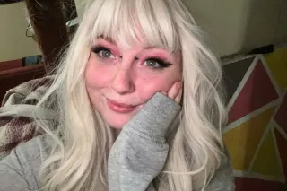 Snow Bunny in Bellevue 🌙❄ lets... - Image 1