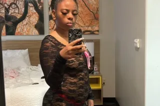 HEY BABY 😛NEW TO VEGAS 🫦🫦 - Image 1
