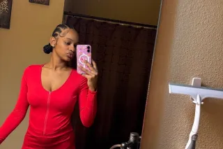 cum see about me 😘 - Image 2