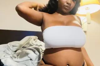come see me daddy😩💦 or i come ... - Image 4