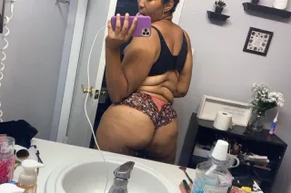 Bbw 💦🍆 2girls (Incall) - Image 7