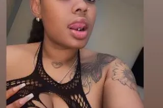 🚨🚨AVAILABLE NOW🙈. OUTCALLS ONL... - Image 2