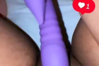 HEY DADDIES , Fine slim peite Brown sugar ready too jump on some thick dick and have some lit fun - Image 4