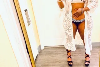 😆ready or not here i cum🤪 - Image 3