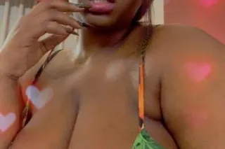 Bbw Chocolate Goddesss🍫🍪 - Image 2