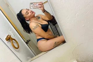 Spicy Latina sweetheart - 30 - Image 2