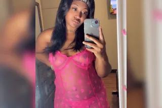 hey daddy 🥰 im back home 😮‍💨 i... - Image 2