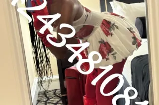 🌸Heyy Buena Park! Your ATF Hosting in Buena Park😘🎁 💕Incalls and Outcalls available🌸 - Image 1