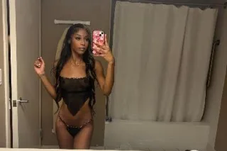 Leaving soon! PETITE TREAT 😍 young ebony bombshell 😝 super wet and tight come try 😍 - Image 1