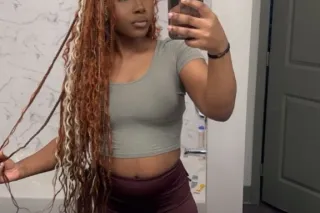 Last night in town 🌴📲 cum c me... - Image 2