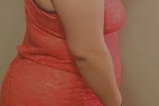 Luscious Lady - 32 - Image 1