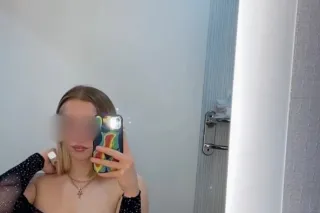 Daphnee - 23 - Image 3