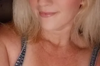 Busty Blonde - Available Now for Outcalls and Car Fun - Disponible - Image 5