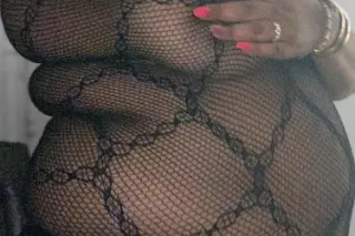 Come see me 24/7 available - Image 4