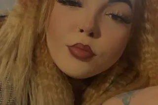 its my last night cum spend it... - Image 1