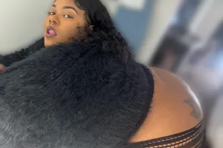 NEW HERE‼SEXY 6ft SSBBW P👅RN $... - Image 3