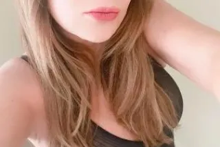 sexy colombiana visiting your town more love !! - Image 1