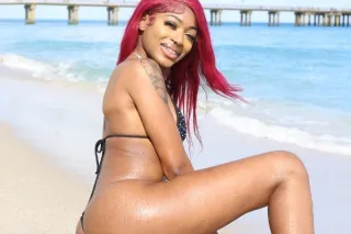 Cum into my castle🥵💦💦 - Image 7