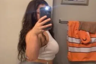 thick latina in town a few nights only‼ - Image 7