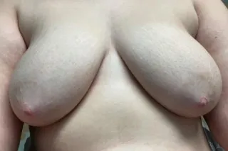 Hot Content🥵💦🍑🍆 - Image 1