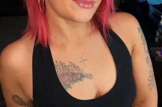 🥰 Your Best Friend who happens to have Fat Ass and Lets you fuck 😜 - Image 8