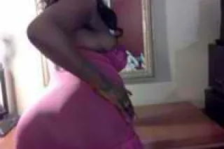 New girl on the scene in town ... - Image 2