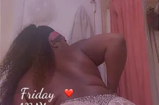 Ladii🍫 - Image 7