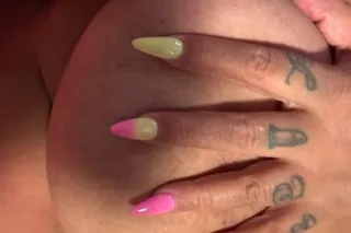 thick, exotic, sexy Brazilian ... - Image 1