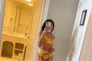 Upscale Incall Companion • Available Now • New Number • Elite Men Only • No Deposit • Specials - Image 6